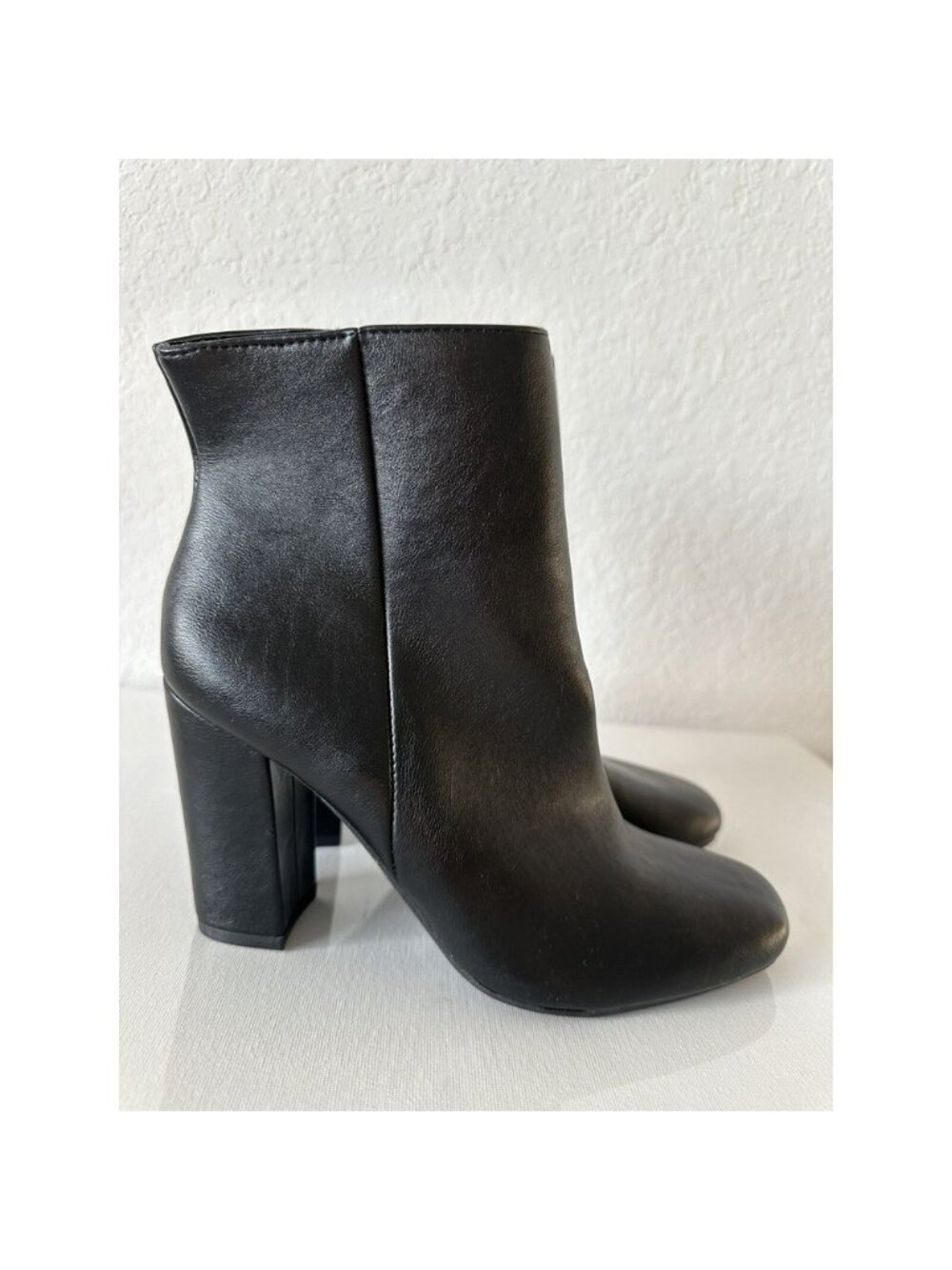 new black‎ heels, women, size 7. baxboo. L82
